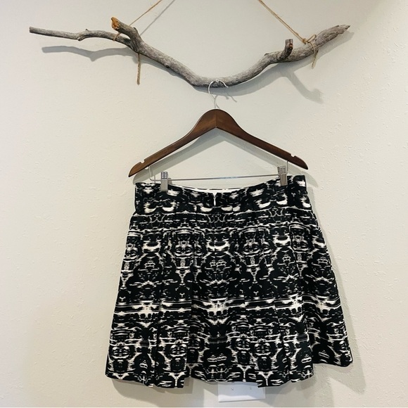 J. Crew Blurred Ikat Print Pleated Skirt - Picture 4 of 10